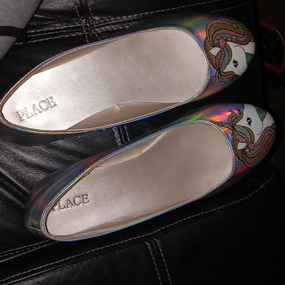 Children's Place flats size 6